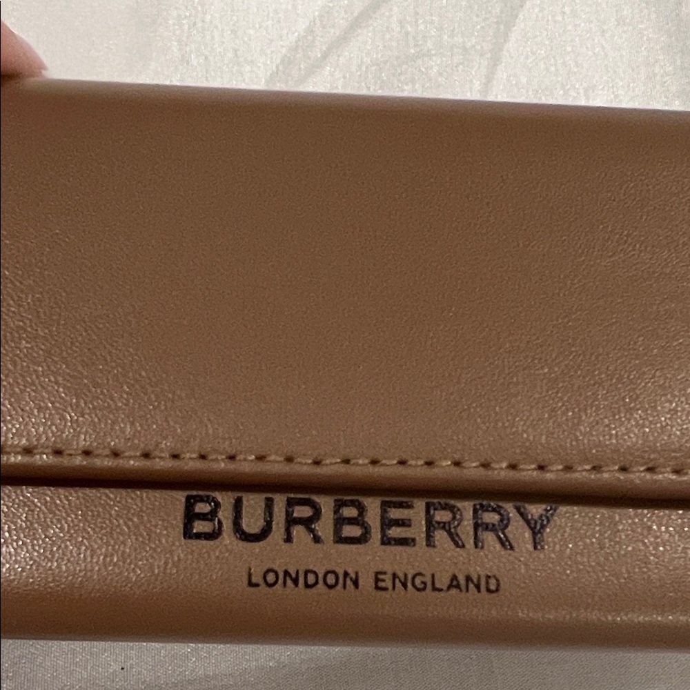 NWOT Burberry Tan Leather Eyeglass Case - Picture 2 of 5